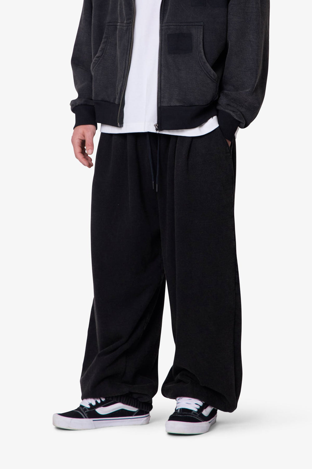Cinched Baggy Sweatpants - Washed Black