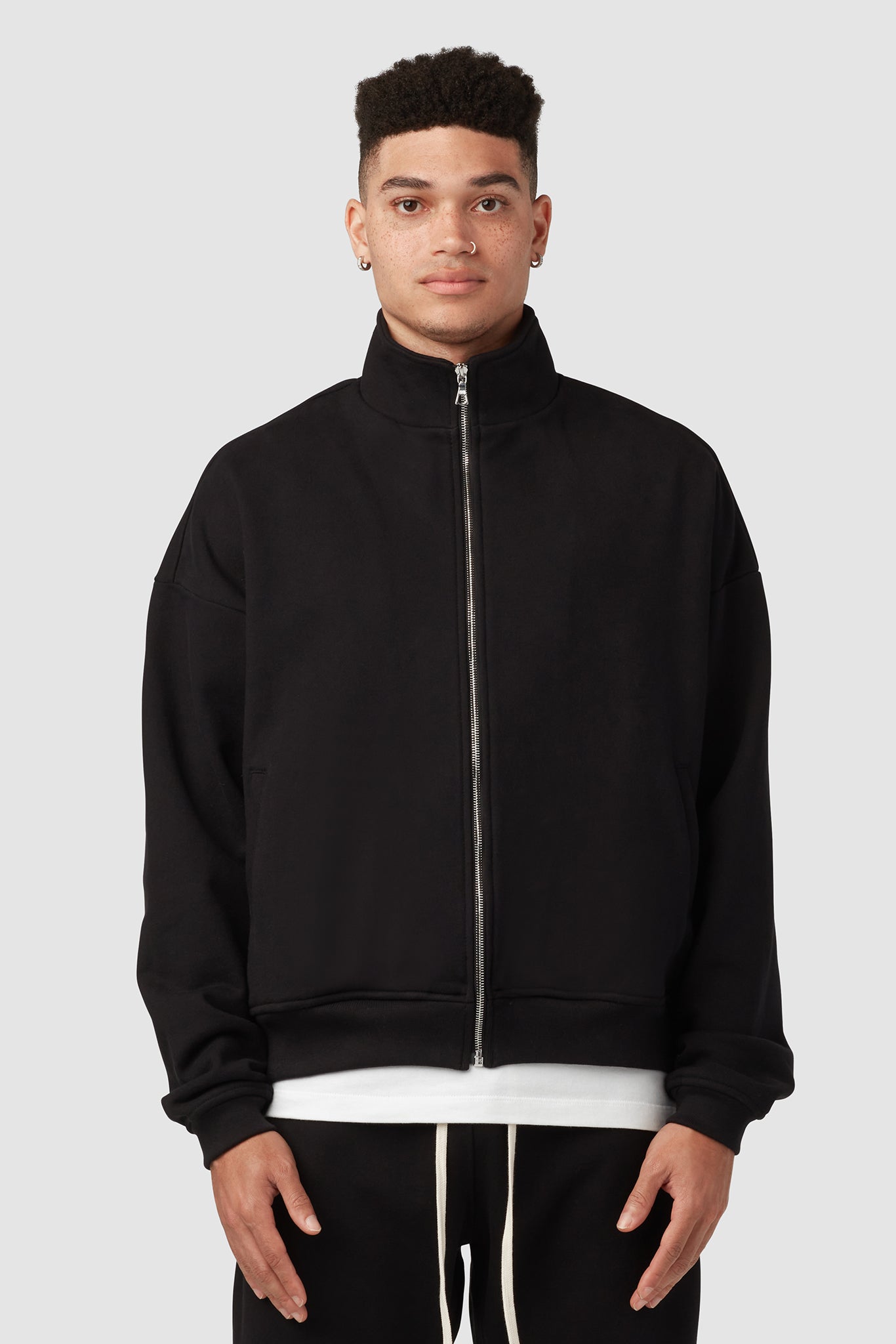 HEAVYWEIGHT STUDIO FULL ZIP / BLACK