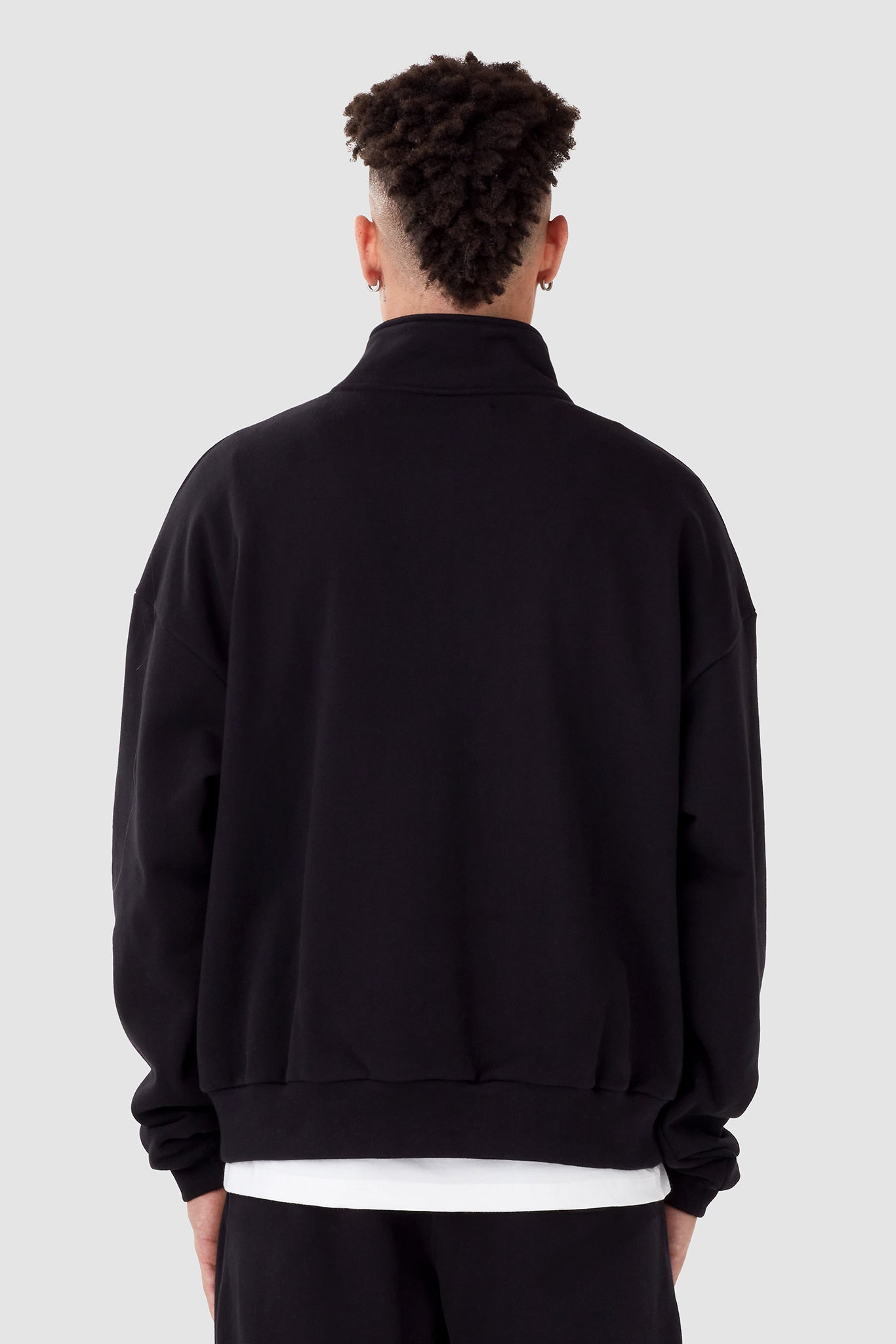 HEAVYWEIGHT STUDIO HALF ZIP / BLACK
