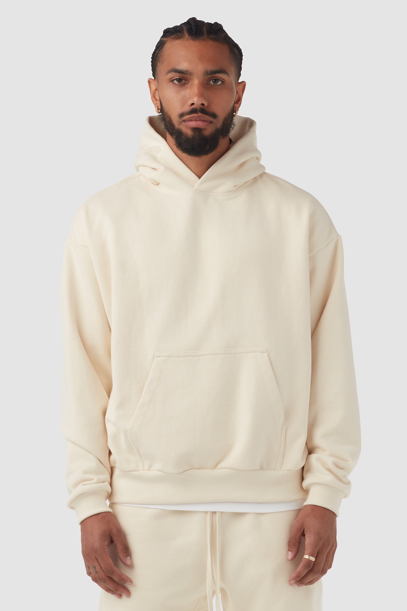 HEAVYWEIGHT STUDIO HOODIE / CREAM